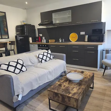 Pause Romantique Avec Apartment